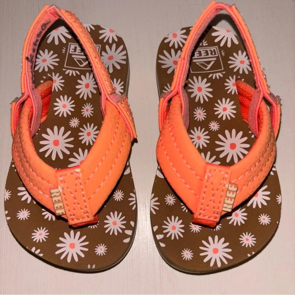 Reef‎ Toddler Little Ahi Sling Back Flip Flops Coral Tan White Flower Size 5